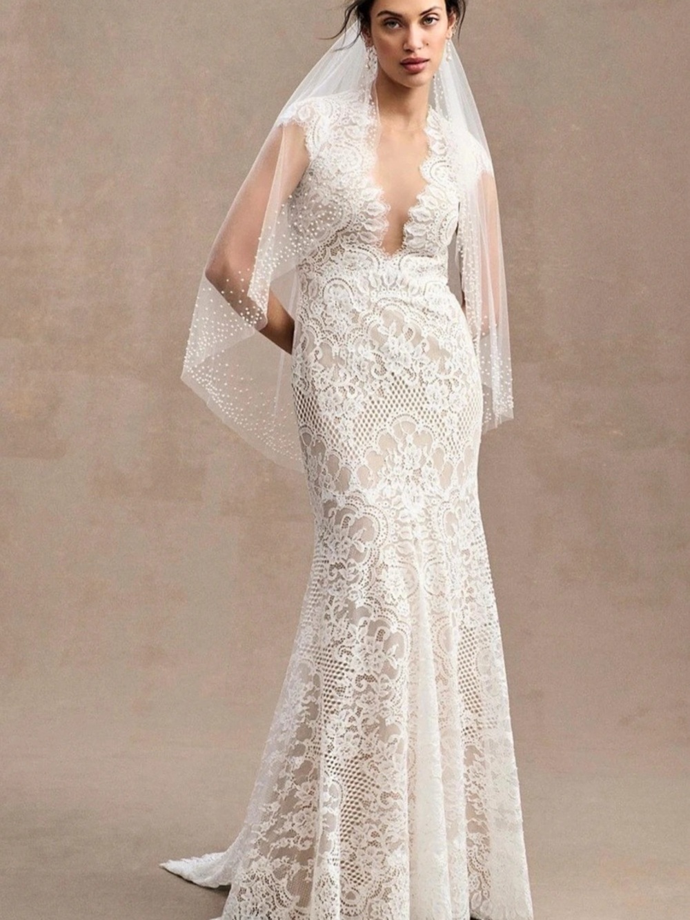 NWT: Wtoo by Watters Philomene Gown Floral Lace Wedding Dress in Neutral
